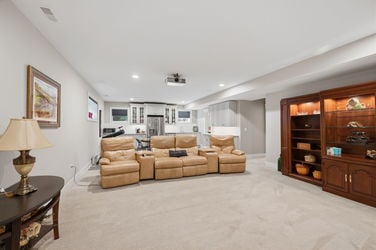 109-web-or-mls-587 Forestledge Dr-109