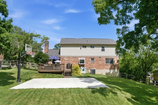 11-web-or-mls-7229 Camargo Woods Dr-11