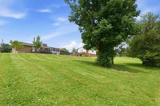 14-web-or-mls-3571 Horncastle Dr-14