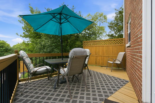 15-web-or-mls-949 Redway Ave-15