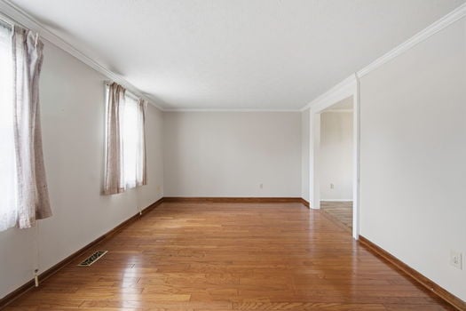 16-web-or-mls-11554 Lincolnshire Dr-16