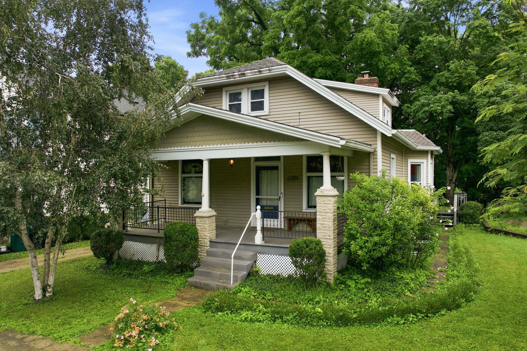 16-web-or-mls-6320 Savannah Ave-16