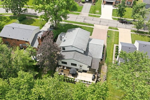 19-web-or-mls-5260 Autumnwood Dr-19