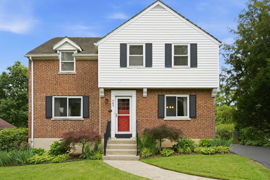2-web-or-mls-949 Redway Ave-2