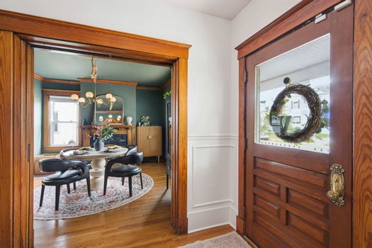 21-web-or-mls-4314 Ivanhoe Ave-21