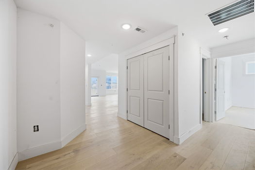 26-web-or-mls-747 Manhattan Blvd unit 204-26