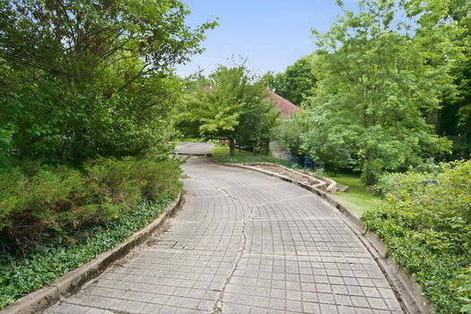 27-web-or-mls-949 Redway Ave-27