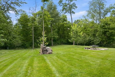 28-web-or-mls-587 Forestledge Dr-28