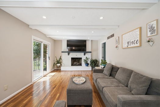 28-web-or-mls-7229 Camargo Woods Dr-30