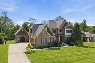 31-web-or-mls-587 Forestledge Dr-31