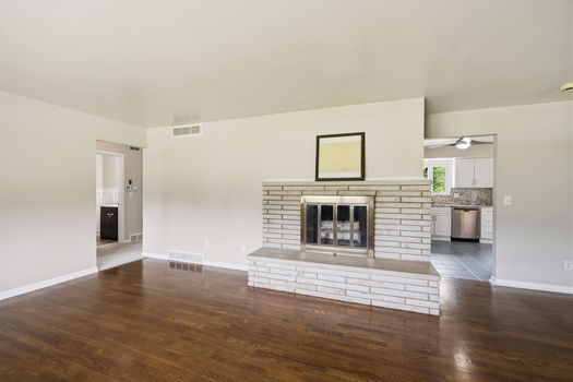 33-web-or-mls-3571 Horncastle Dr-33