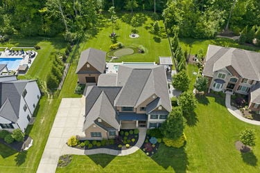 34-web-or-mls-587 Forestledge Dr-34