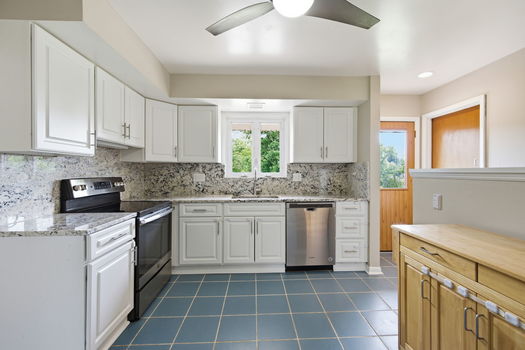 35-web-or-mls-3571 Horncastle Dr-35