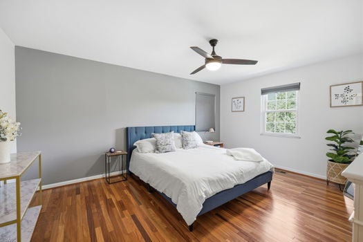 36-web-or-mls-7229 Camargo Woods Dr-38
