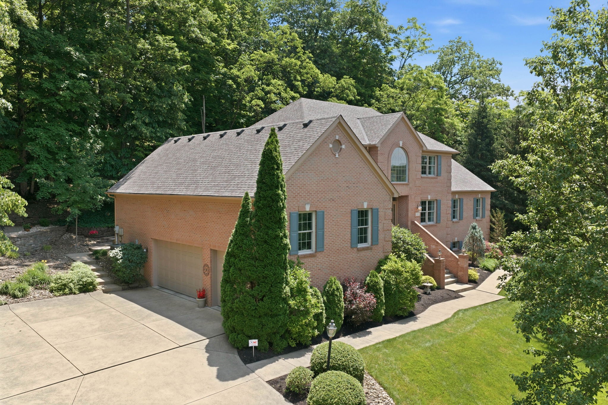 37-web-or-mls-1262 Mistymeadow Ln-37
