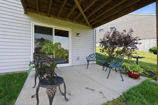 4-web-or-mls-1654 St Annes Ct-5