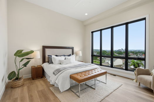 40-web-or-mls-41 W 14th St-40