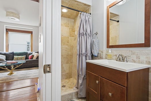 42-web-or-mls-4314 Ivanhoe Ave-42