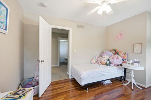 43-web-or-mls-7229 Camargo Woods Dr-45