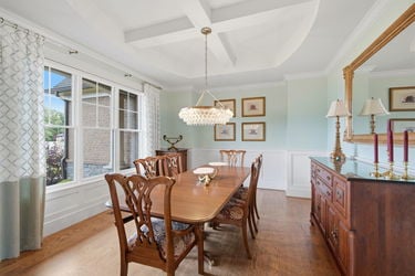 44-web-or-mls-587 Forestledge Dr-44