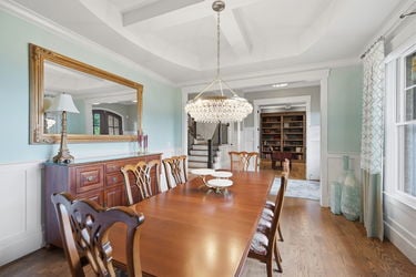 46-web-or-mls-587 Forestledge Dr-46