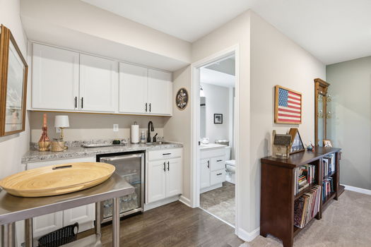 47-web-or-mls-1654 St Annes Ct-49