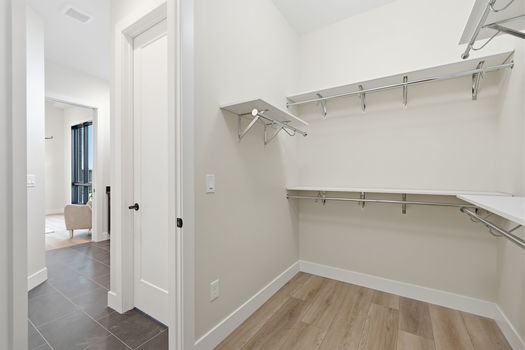48-web-or-mls-41 W 14th St-48