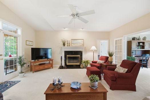 49-web-or-mls-1262 Mistymeadow Ln-49