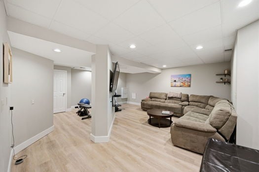 50-web-or-mls-7229 Camargo Woods Dr-52