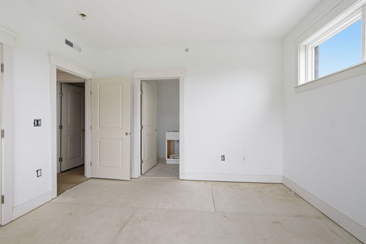 50-web-or-mls-747 Manhattan Blvd unit 204-50
