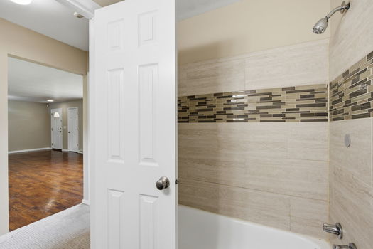51-web-or-mls-3571 Horncastle Dr-51