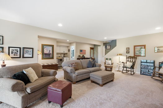 52-web-or-mls-1654 St Annes Ct-54