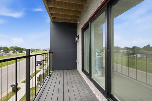 53-web-or-mls-747 Manhattan Blvd unit 204-53