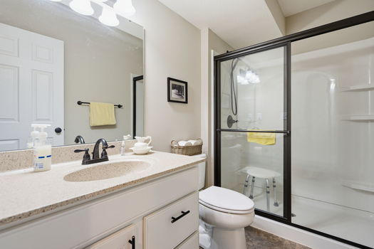 56-web-or-mls-1654 St Annes Ct-58