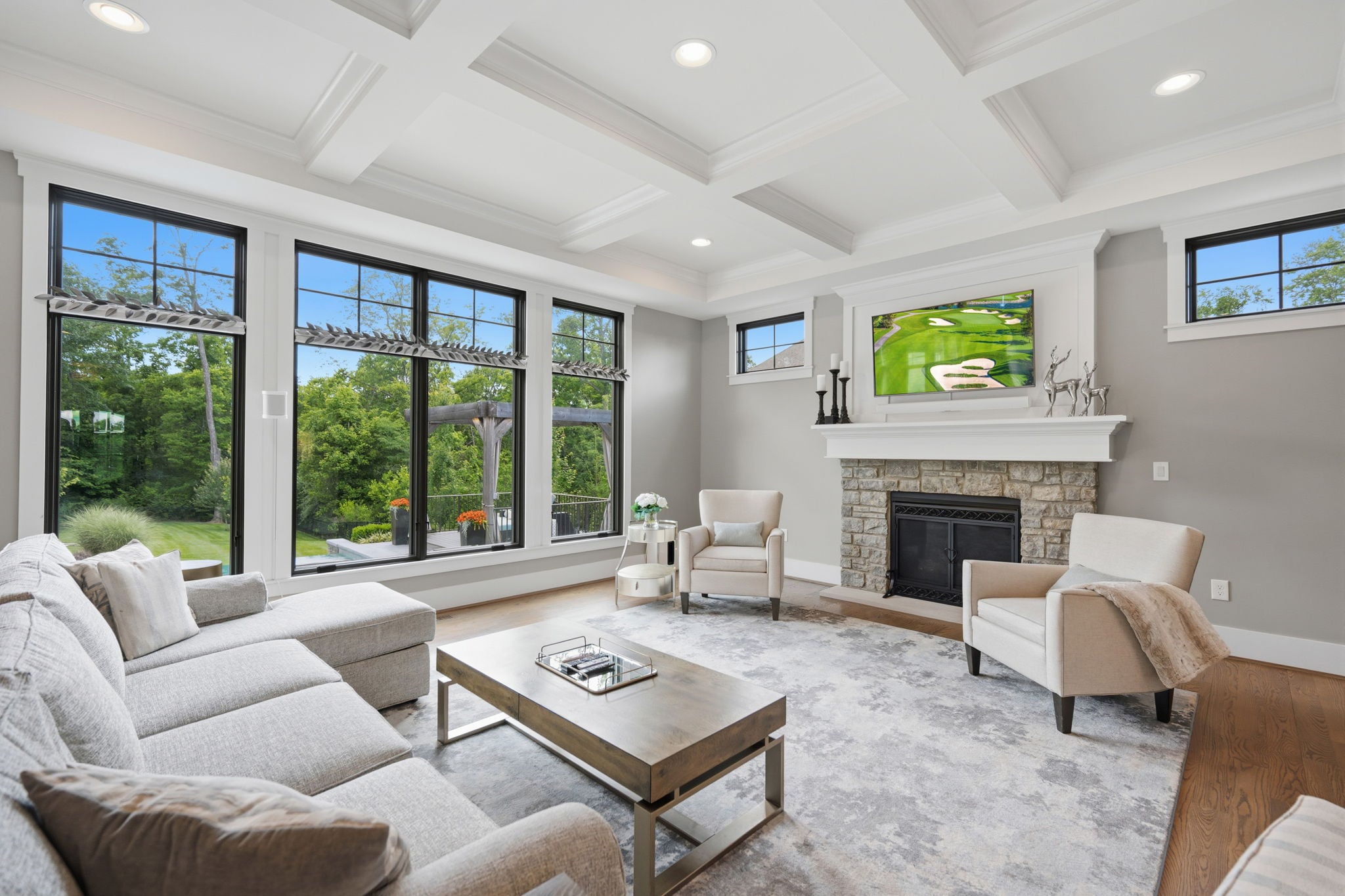 67-web-or-mls-587 Forestledge Dr-67