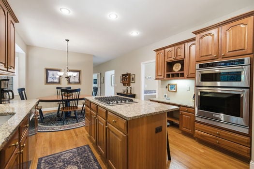 69-web-or-mls-1262 Mistymeadow Ln-69