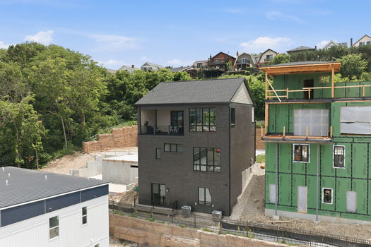 7-web-or-mls-41 W 14th St-7