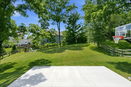 7-web-or-mls-7229 Camargo Woods Dr-7