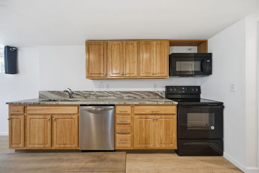 74-web-or-mls-3571 Horncastle Dr-74