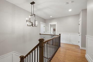 77-web-or-mls-587 Forestledge Dr-77
