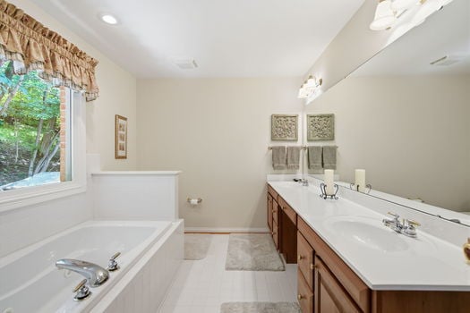 93-web-or-mls-1262 Mistymeadow Ln-93