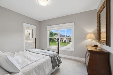 93-web-or-mls-587 Forestledge Dr-93