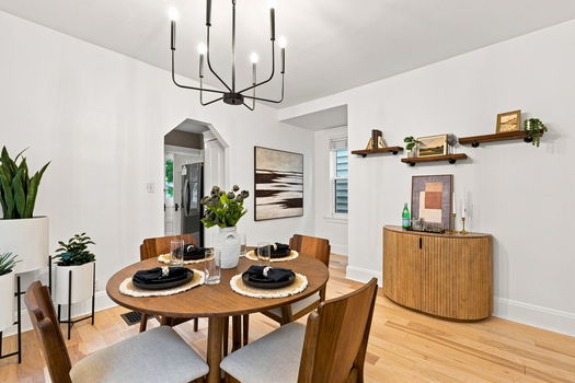 10-web-or-mls-3106 Markbreit Ave-10
