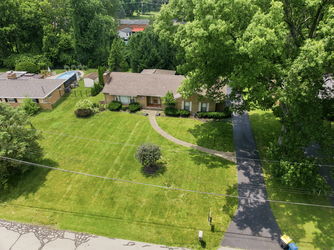 10-web-or-mls-6555 Rollymeade Ave-10