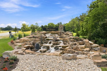 10-web-or-mls-9702 Christian Ct-10
