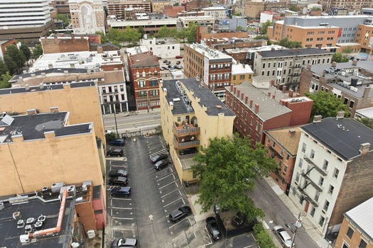 13-web-or-mls-20 W 12th St 403-13