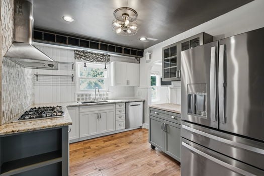 14-web-or-mls-3605 E Galbraith Rd-14