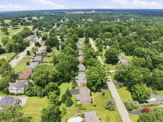 17-web-or-mls-6555 Rollymeade Ave-17