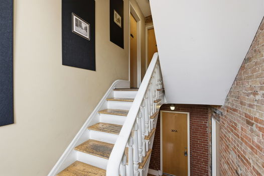 19-web-or-mls-20 W 12th St 403-19