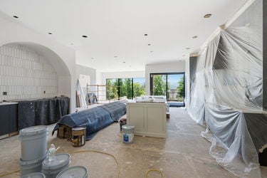 19-web-or-mls-3047 Walworth Ave-19